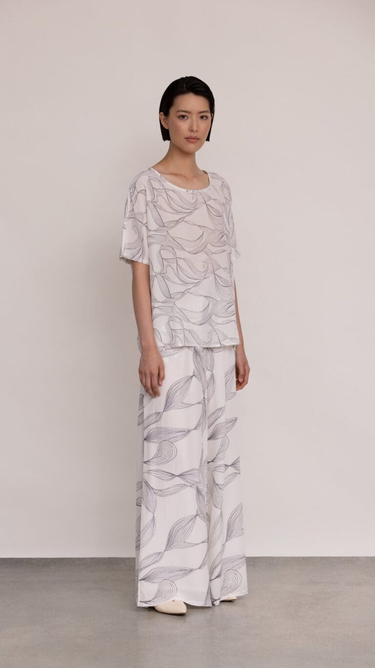 Shwetambari Shop Printed Pants