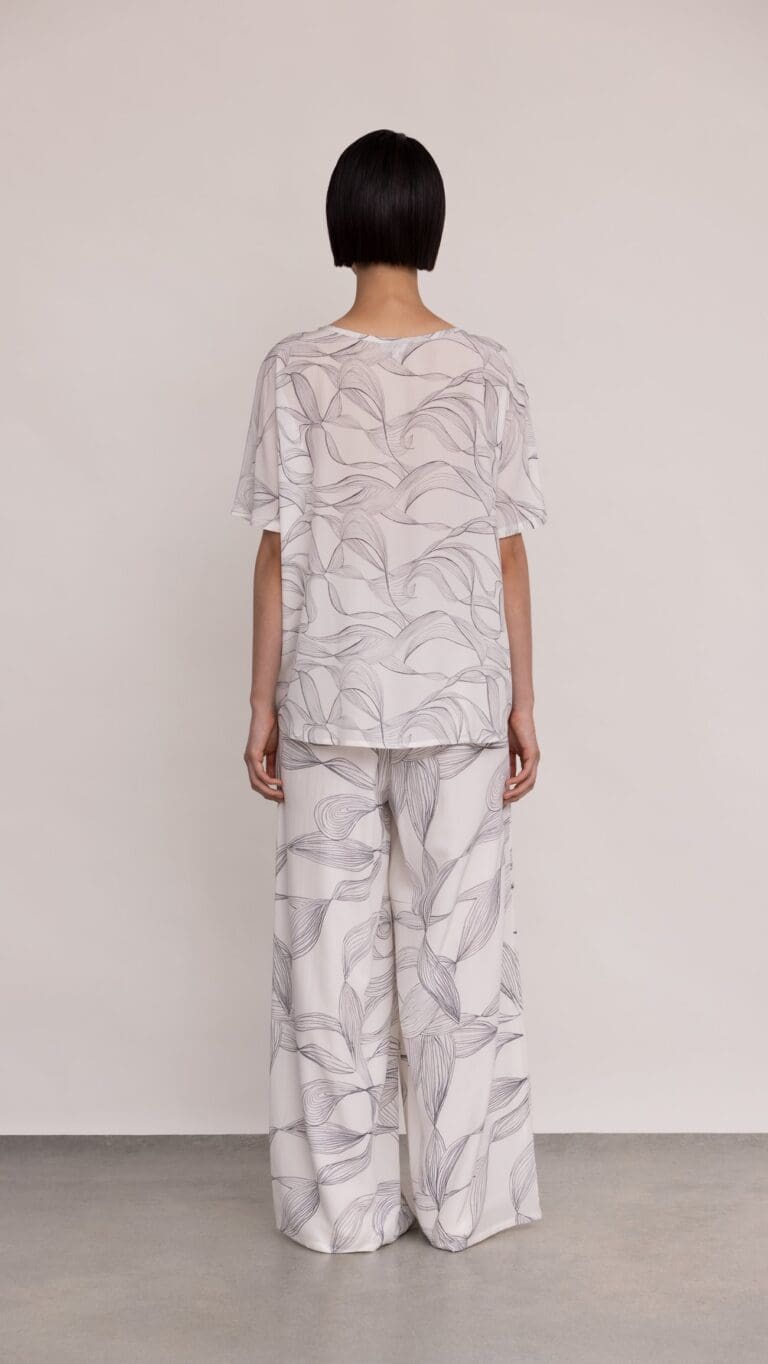 Shwetambari Shop Printed Pants